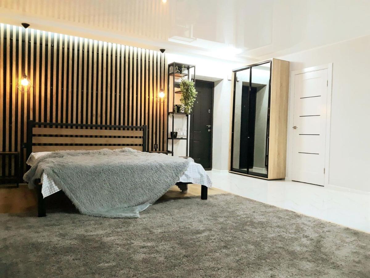 Апартаменты На Проспекте Почтовый Krivói Rog Exterior foto