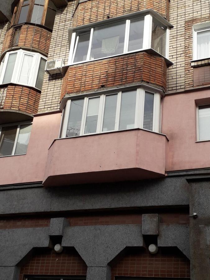 Апартаменты На Проспекте Почтовый Krivói Rog Exterior foto